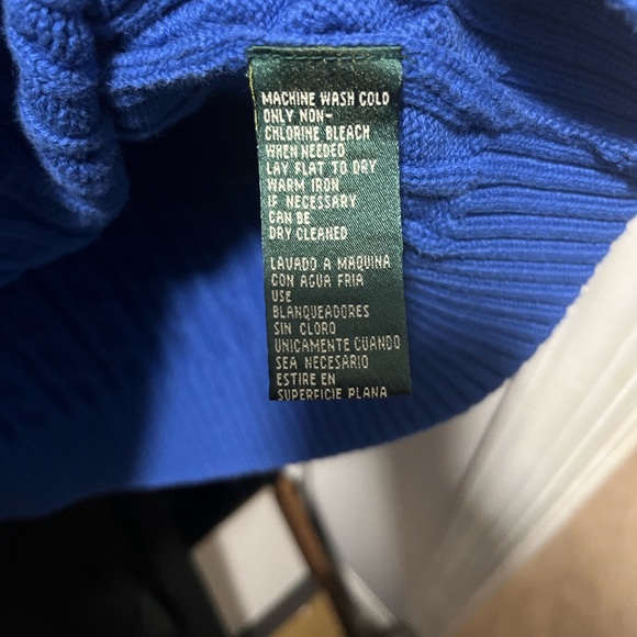 Lauren by Ralph Lauren Wonen’s Blue Cable Knit Sweater - Picture 2 of 6